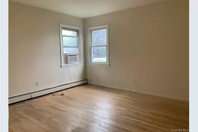 2 Vanata Court, Hempstead, NY 11550 - Photo 15
