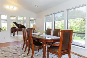 105 Nadia Ct, Port Jefferson, NY 11777 - Photo 7