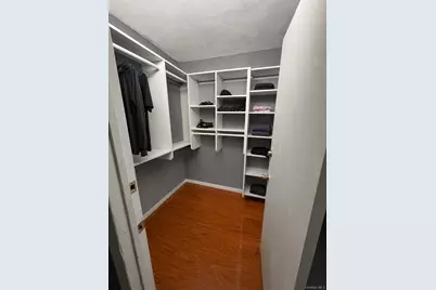 105 Nadia Court, Port Jefferson, NY 11777 - Photo 17