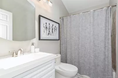 105 Nadia Court, Port Jefferson, NY 11777 - Photo 23