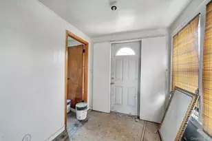 64 4th Ave, New Hyde Park, NY 11040 - Photo 5