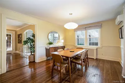 19 Hamilton Road, Scarsdale, NY 10583 - Photo 5