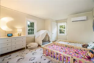 19 Hamilton Rd, Scarsdale, NY 10583 - Photo 13