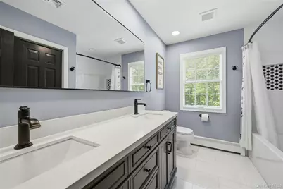 19 Quaker Hill Road, Stony Brook, NY 11790 - Photo 29