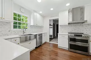19 Quaker Hill Rd, Stony Brook, NY 11790 - Photo 17