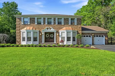 19 Quaker Hill Road, Stony Brook, NY 11790 - Photo 3