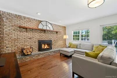 19 Quaker Hill Road, Stony Brook, NY 11790 - Photo 23