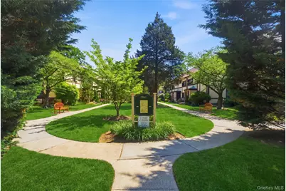 286 Cherry Valley Avenue #A2, Garden City, NY 11530 - Photo 25