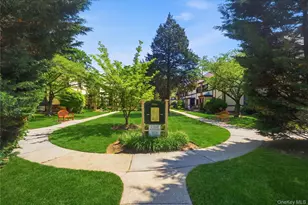 286 Cherry Valley Ave, Garden City, NY 11530 - Photo 25