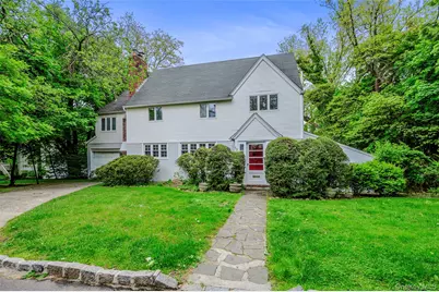 27 Ridge Drive E, Great Neck, NY 11021 - Photo 1