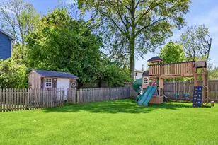 62 Smith St, Greenlawn, NY 11740 - Photo 27