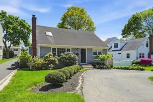62 Smith St, Greenlawn, NY 11740 - Photo 31