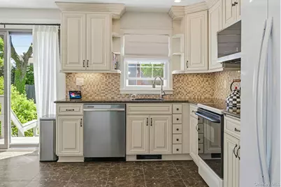 62 Smith Street, Greenlawn, NY 11740 - Photo 7