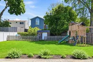 62 Smith St, Greenlawn, NY 11740 - Photo 23