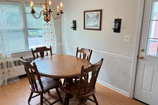 171 Locust St, Floral Park, NY 11001 - Photo 7