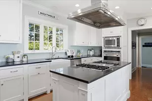 920 Cedar Point Dr E, Southold, NY 11971 - Photo 9