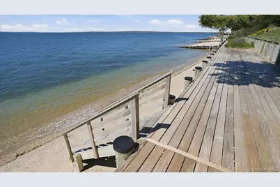 920 Cedar Point Drive E, Southold, NY 11971 - Photo 29