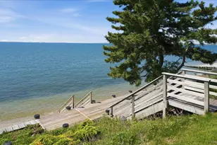 920 Cedar Point Dr E, Southold, NY 11971 - Photo 27