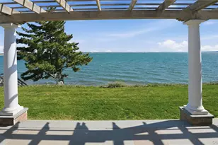 920 Cedar Point Dr E, Southold, NY 11971 - Photo 25