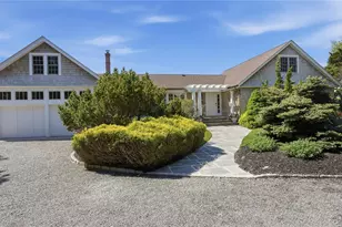 920 Cedar Point Dr E, Southold, NY 11971 - Photo 3