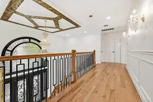 51 Sobro Ave, Valley Stream, NY 11580 - Photo 31