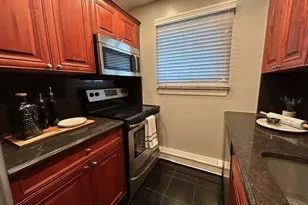 433 Lincoln Blvd, Hauppauge, NY 11788 - Photo 3