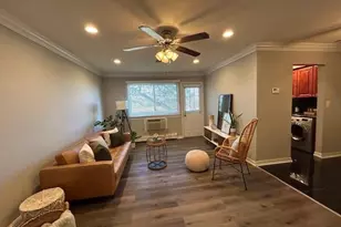 433 Lincoln Blvd, Hauppauge, NY 11788 - Photo 5