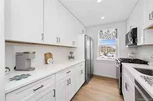 200 N Village Ave, Rockville Centre, NY 11570 - Photo 17