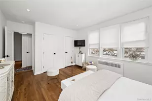 200 N Village Ave, Rockville Centre, NY 11570 - Photo 13