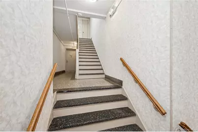 200 N Village Avenue #A3, Rockville Centre, NY 11570 - Photo 23