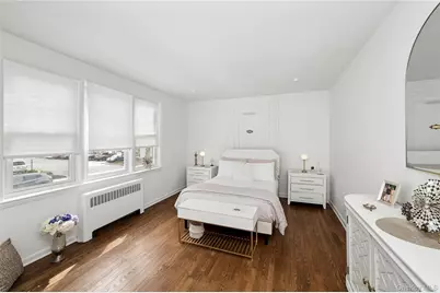 200 N Village Avenue #A3, Rockville Centre, NY 11570 - Photo 15