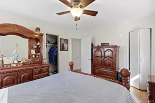 27 Calico Tree Rd, Hauppauge, NY 11788 - Photo 13