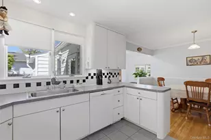 27 Calico Tree Rd, Hauppauge, NY 11788 - Photo 5