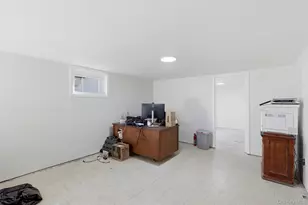 27 Calico Tree Rd, Hauppauge, NY 11788 - Photo 23