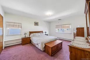 2625 Cypress Ave, East Meadow, NY 11554 - Photo 33