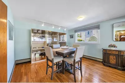 2625 Cypress Avenue, East Meadow, NY 11554 - Photo 25