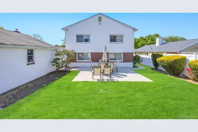 2625 Cypress Avenue, East Meadow, NY 11554 - Photo 45