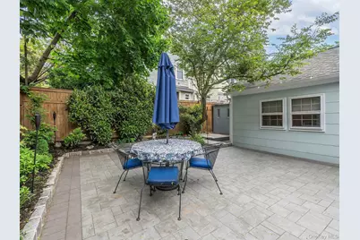 24 Maple Avenue, Sea Cliff, NY 11579 - Photo 35