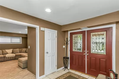 57 Joyce Road, Plainview, NY 11803 - Photo 3