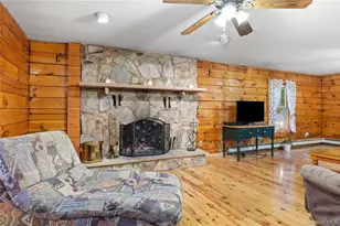 25 Albany St, Deer Park, NY 11729 - Photo 5