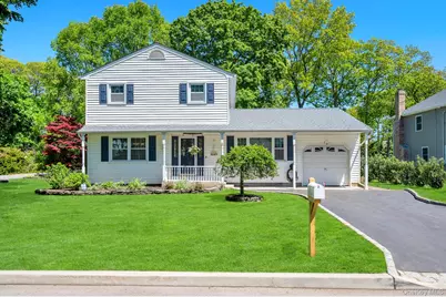 21 Hobson Avenue, Saint James, NY 11780 - Photo 1