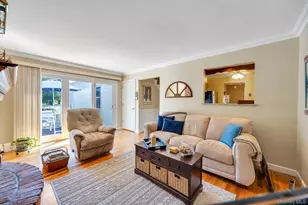 21 Hobson Ave, Saint James, NY 11780 - Photo 15