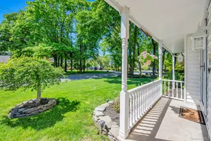 21 Hobson Ave, Saint James, NY 11780 - Photo 5