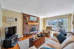 21 Hobson Ave, Saint James, NY 11780 - Photo 17