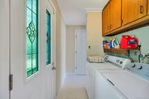 21 Hobson Ave, Saint James, NY 11780 - Photo 19