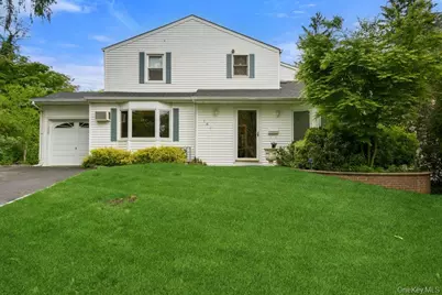 149 Princeton Street, Roslyn Heights, NY 11577 - Photo 1