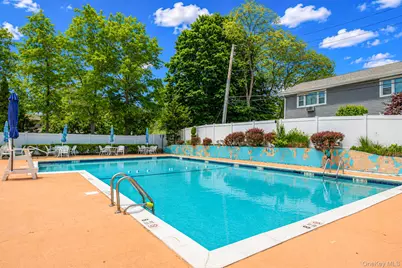 11 Toehee Place #2B, Islip, NY 11715 - Photo 17