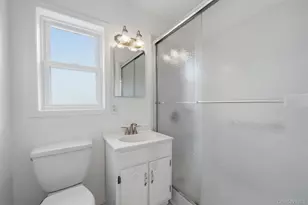11 Toehee Pl, Islip, NY 11715 - Photo 13