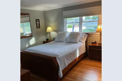 909 Berkshire Drive, Westbury, NY 11590 - Photo 27