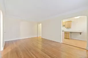 7 Greenridge Ave, White Plains, NY 10605 - Photo 11